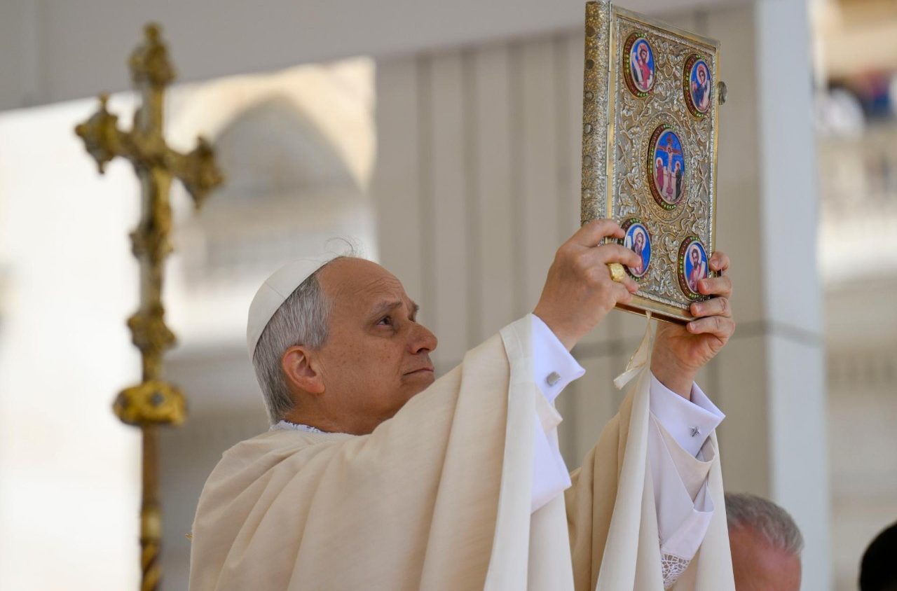Pope Leo XIV at Inauguration Mass: 'Let us walk towards God and love one another'