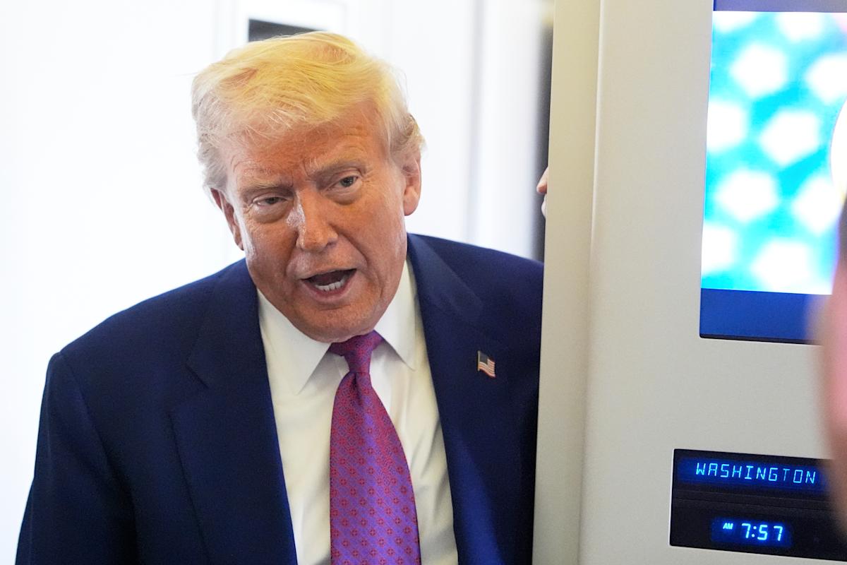 Trump tariffs live updates: Trump claims India offered zero tariffs, urges Apple to stay in US